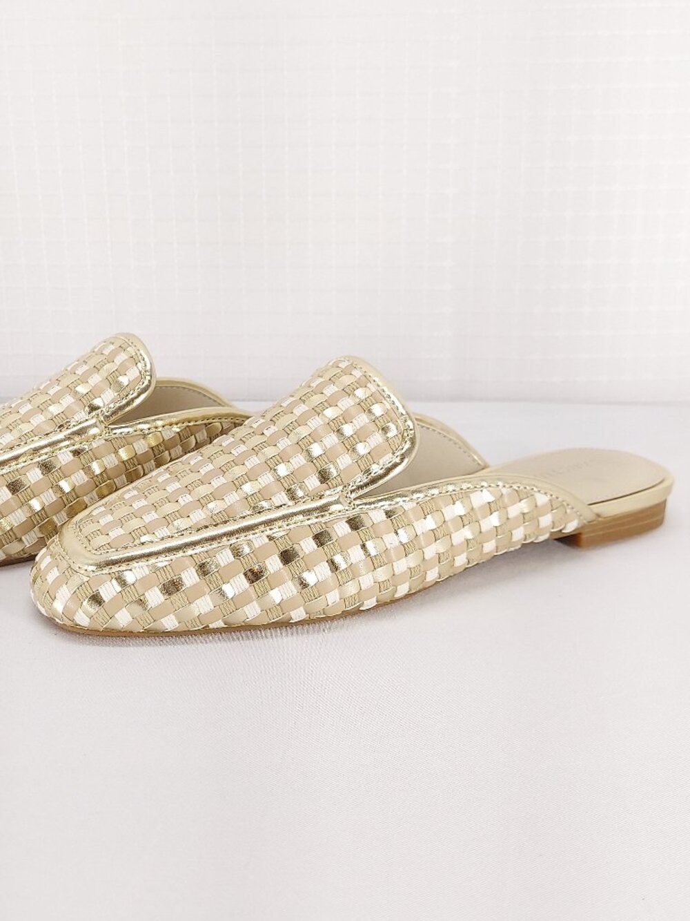 NWOB Sanctuary Big Thing Metallic Woven Mixed-Media Cushioned Mule